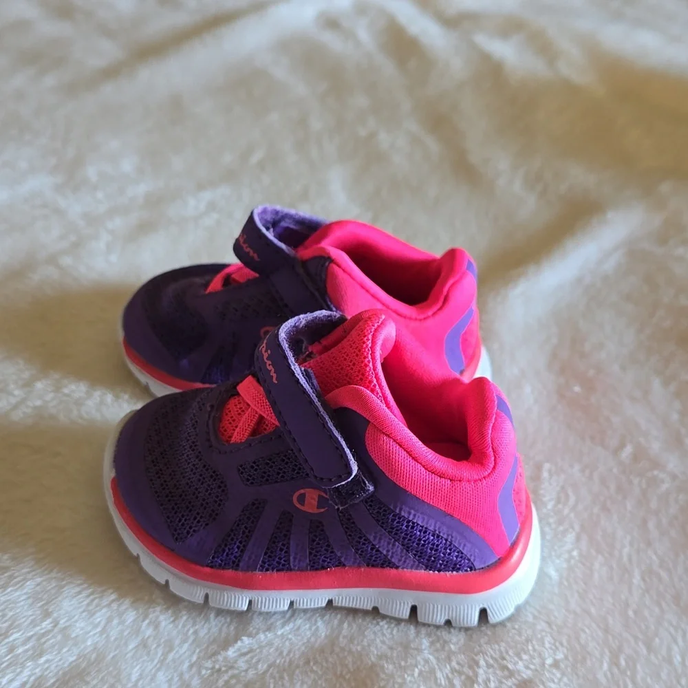 Champion infant sneakers